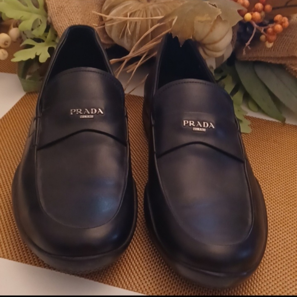 Prada mens shoes very cute